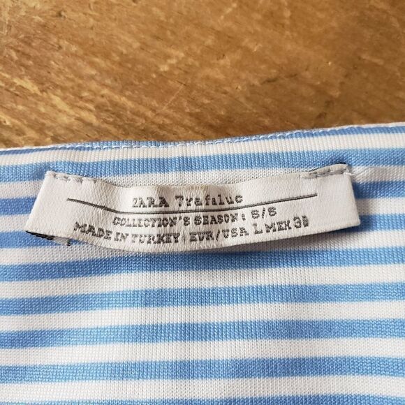 Zara Cute Small Stripped Blue White Cropped Top - Picture 3 of 6